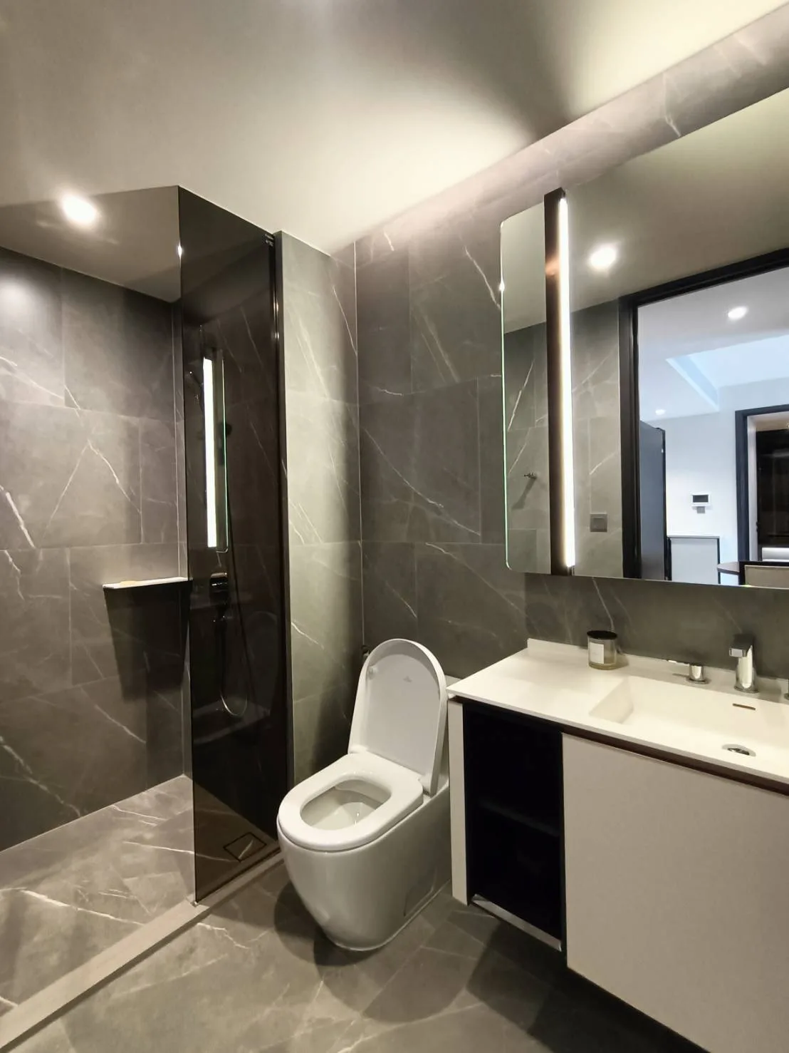 Property photos for The Reserve Sukhumvit 61