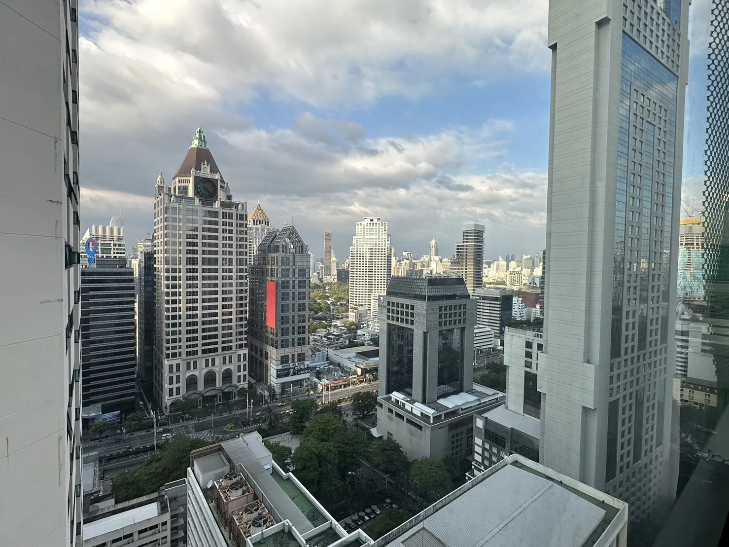 Property photos for Sathorn Gardens