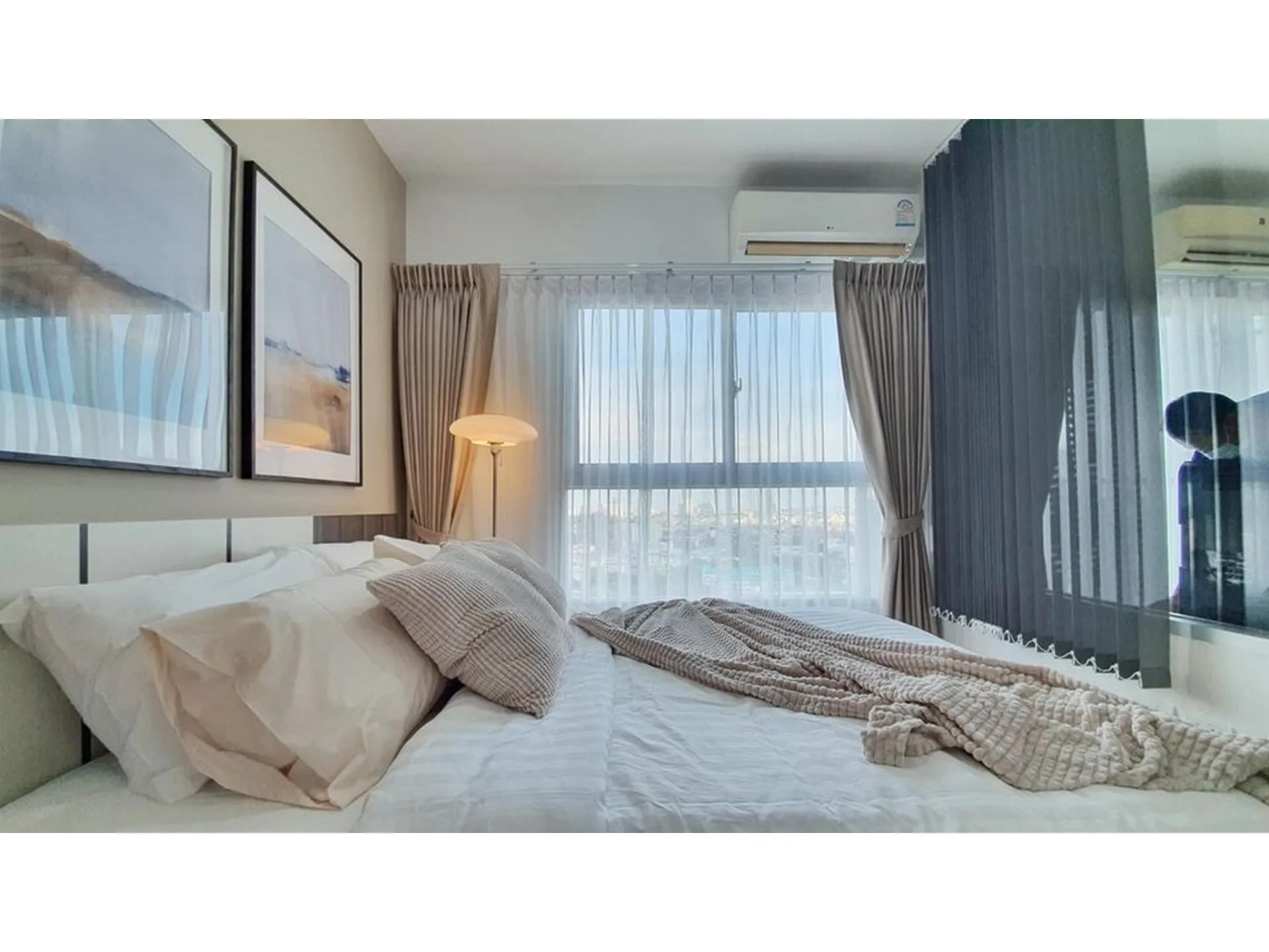 Property photos for The Parkland Taksin - Thapra