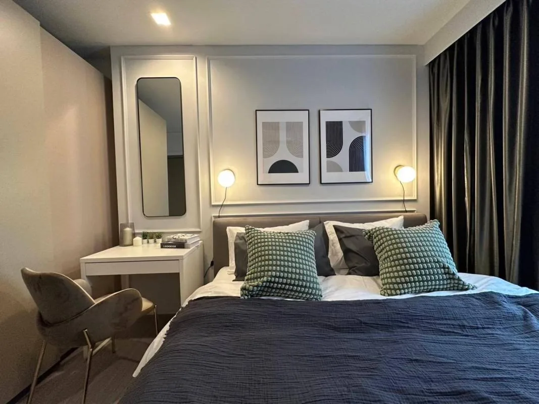Property photos for Life Asoke Hype
