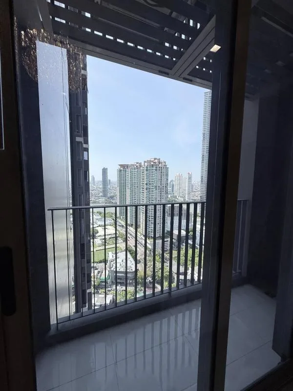 Property photos for Rhythm Charoenkrung Pavillion