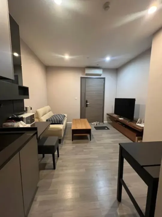 Property photos for The Room Sukhumvit 69