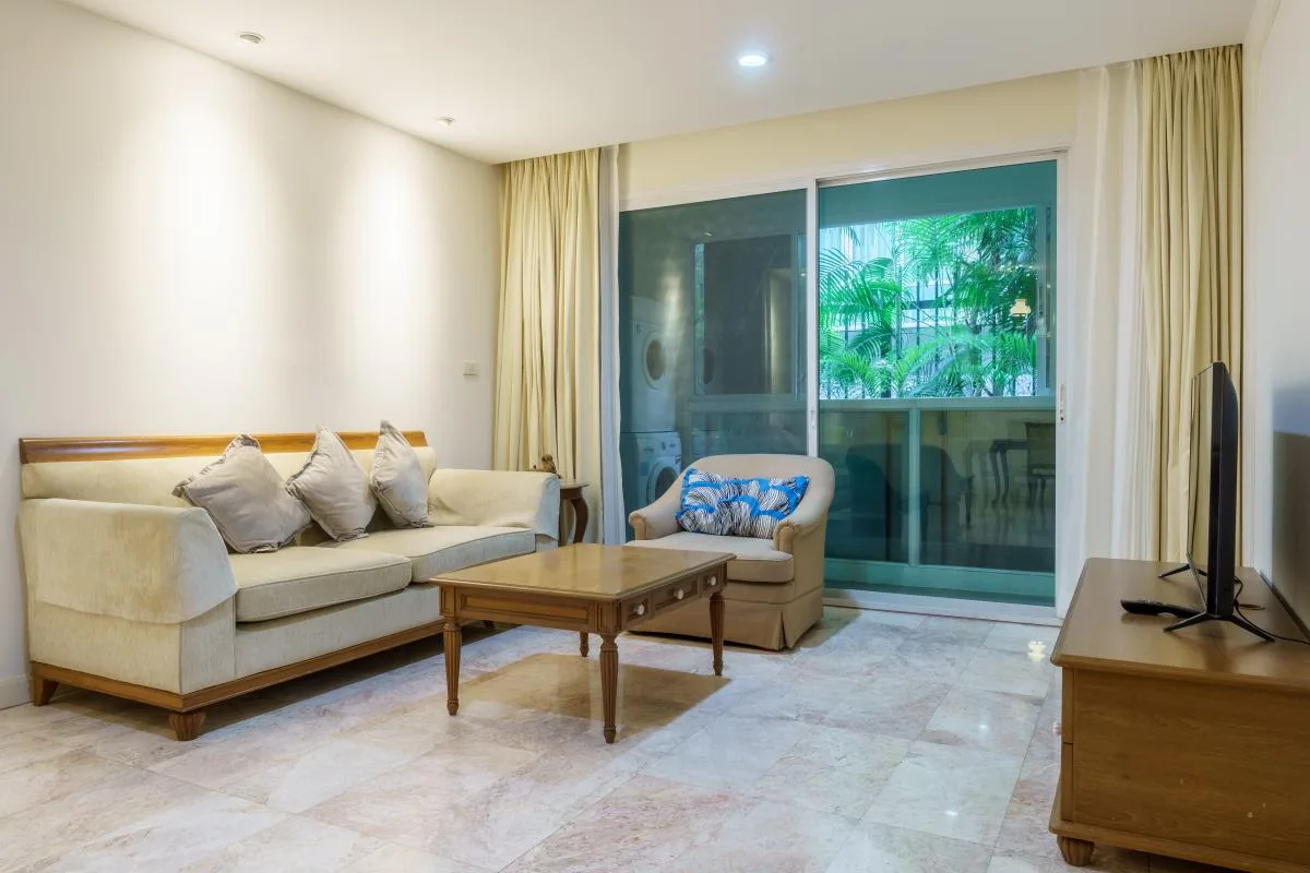 Property photos for Baan Pipat