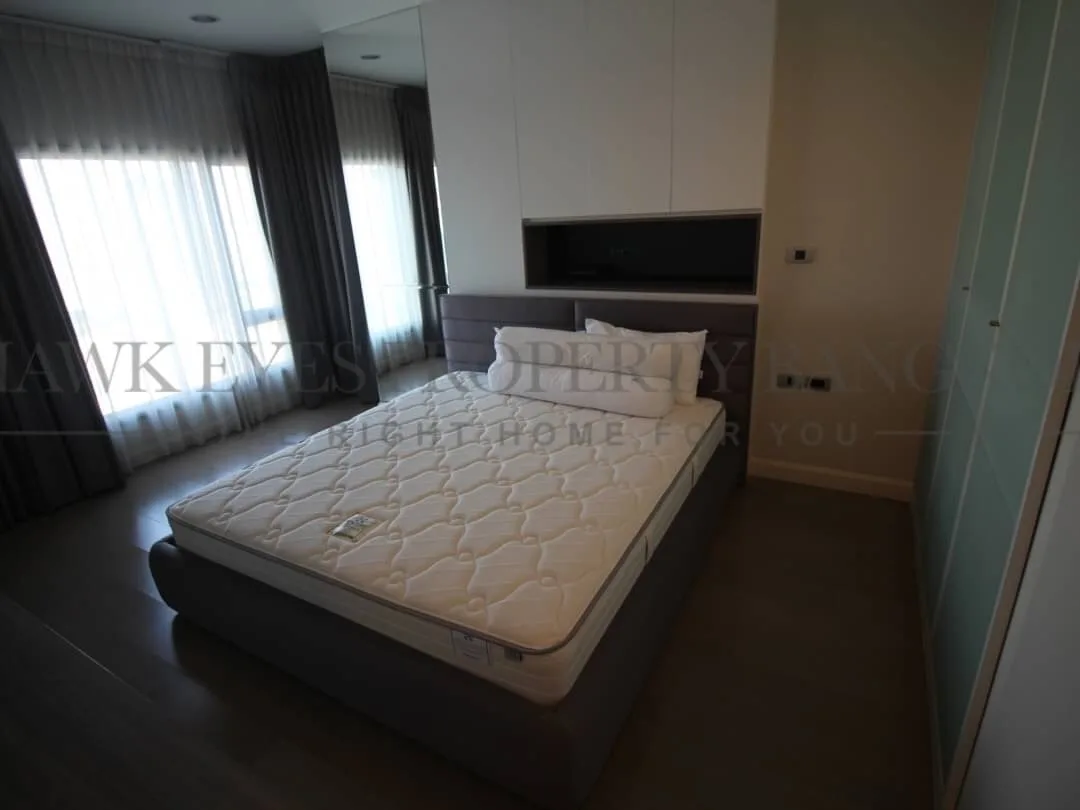 Property photos for The Crest Sukhumvit 34