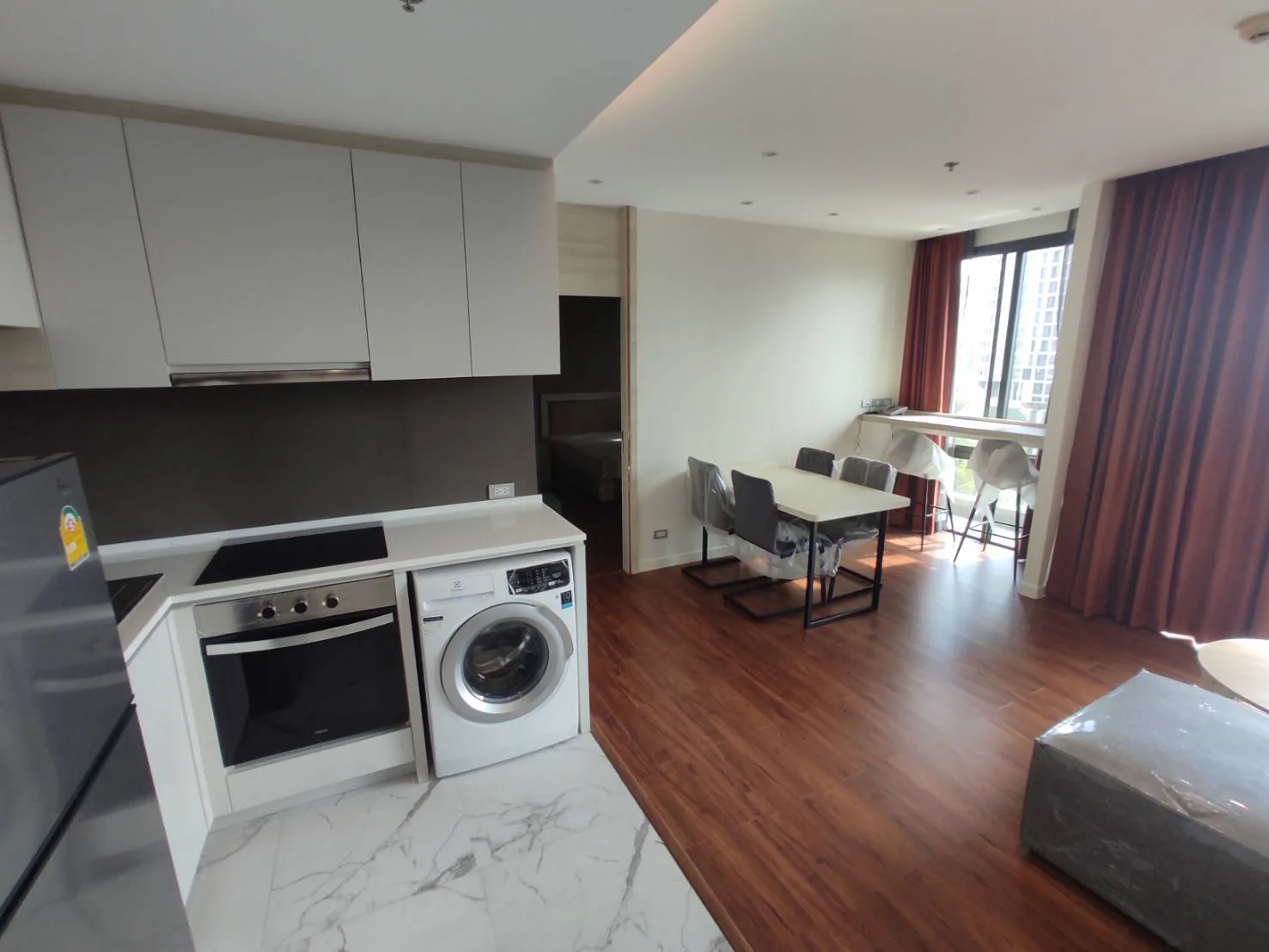Property photos for Baan Santisuk Sukhumvit 38