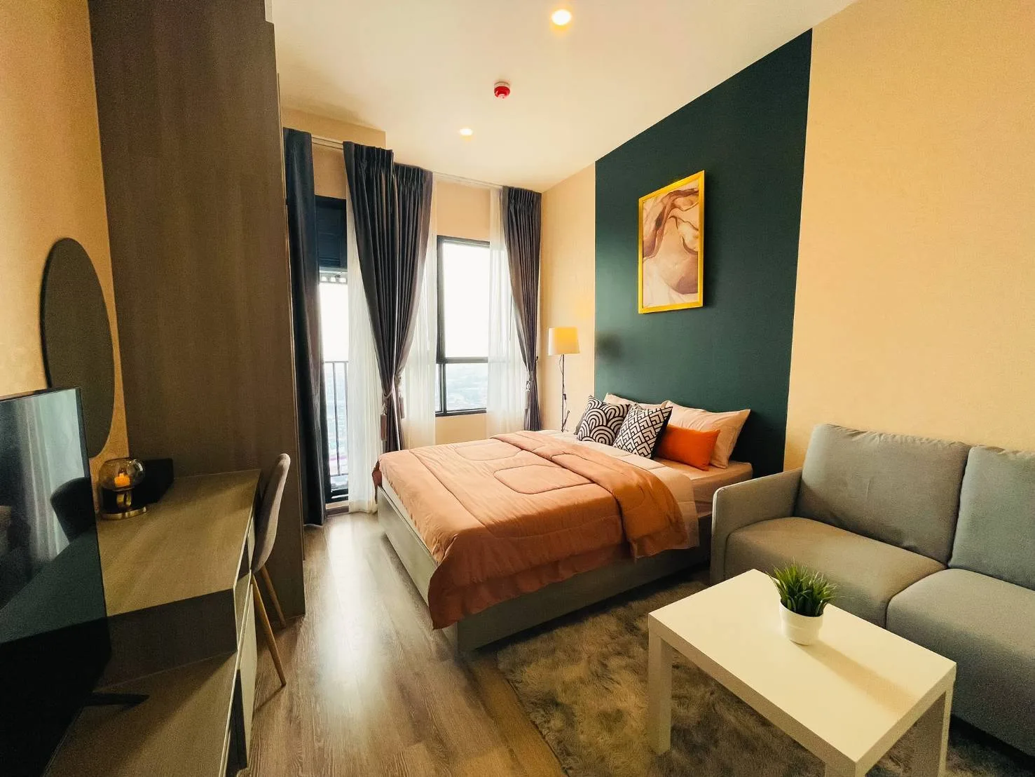 Property photos for Knightsbridge Prime Onnut