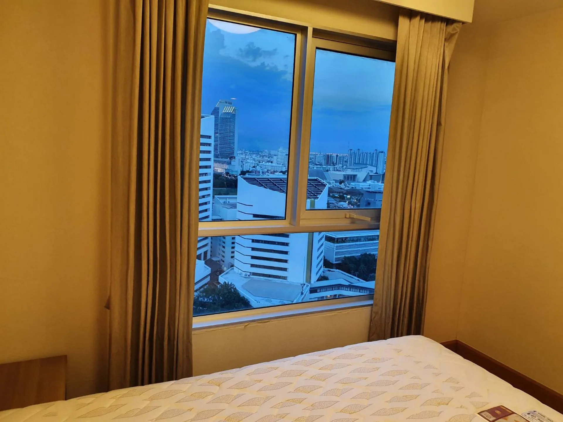 Property photos for Belle Grand Rama 9