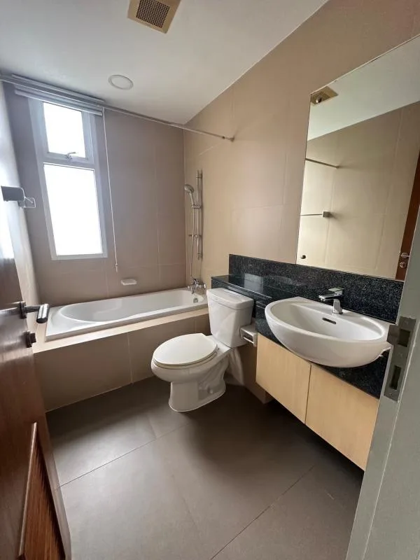 Property photos for 59 Heritage