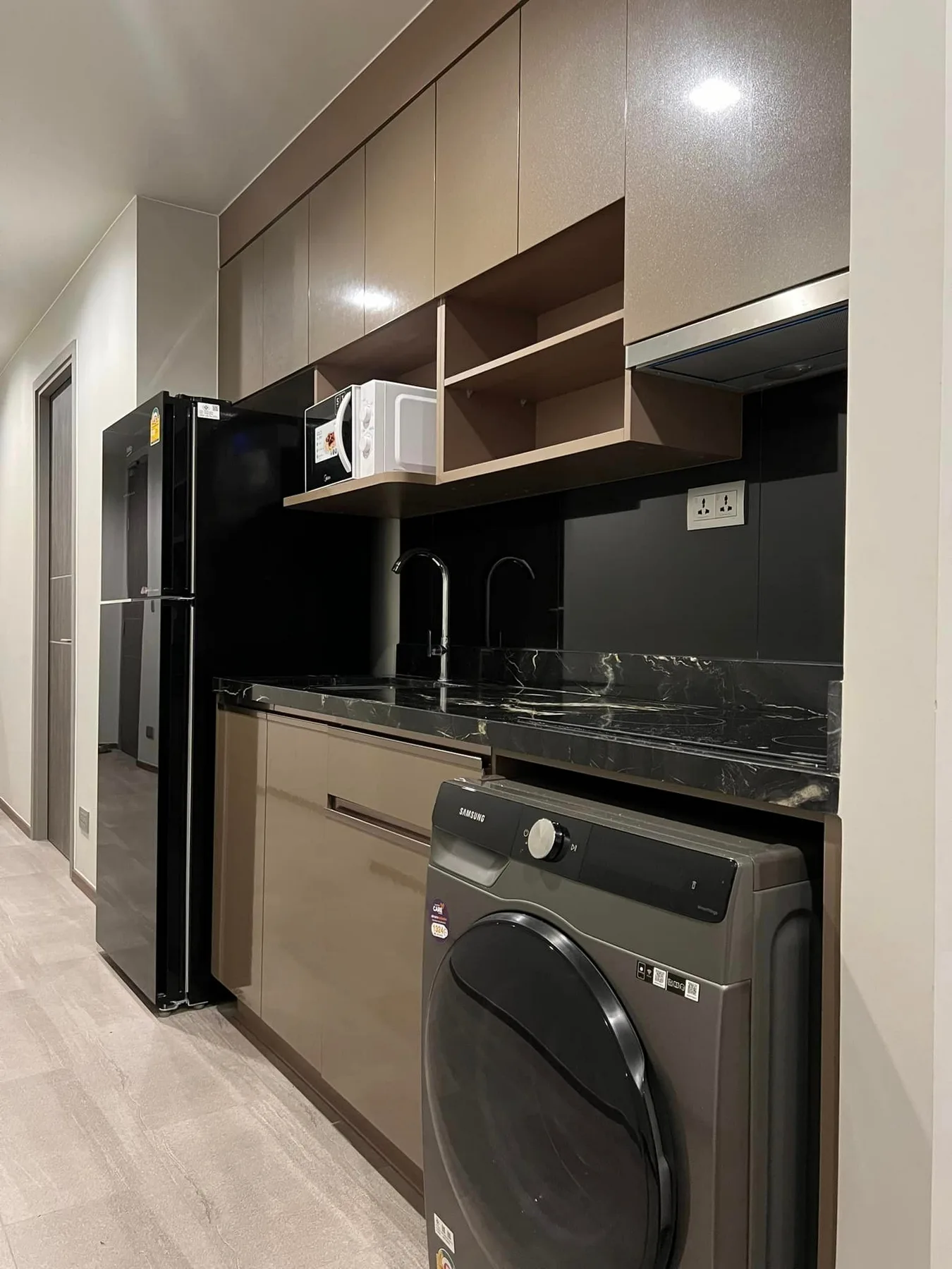 Property photos for Ideo Q Victory