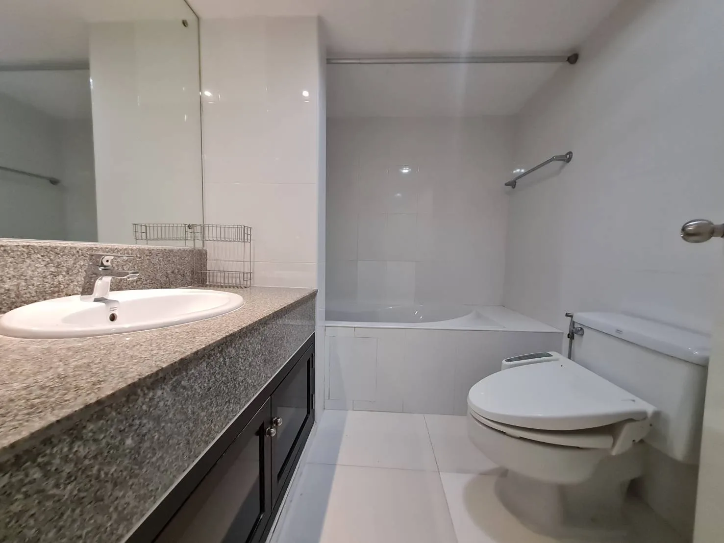 Property photos for Baan Suanpetch