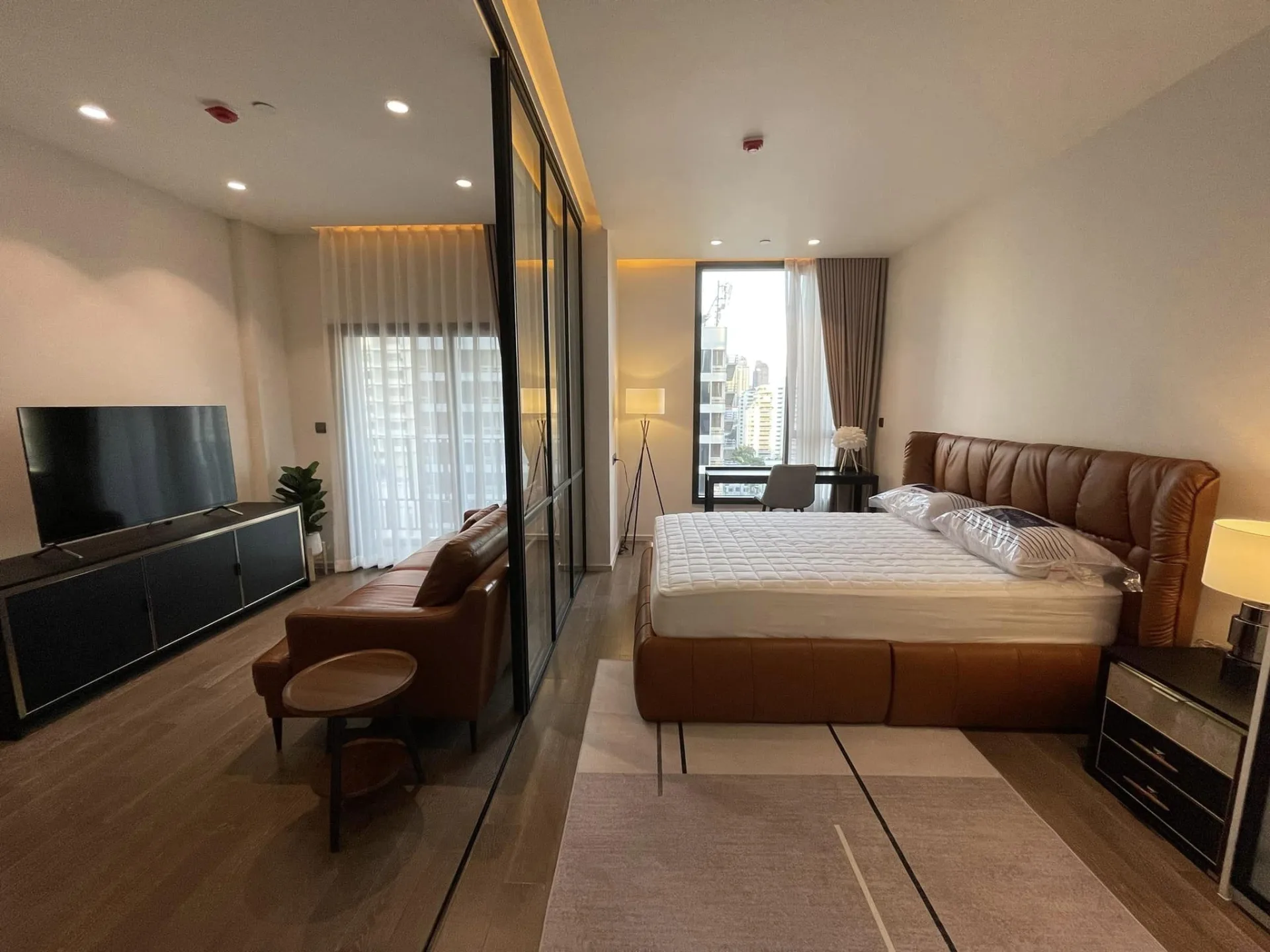 Property photos for MUNIQ Sukhumvit 23