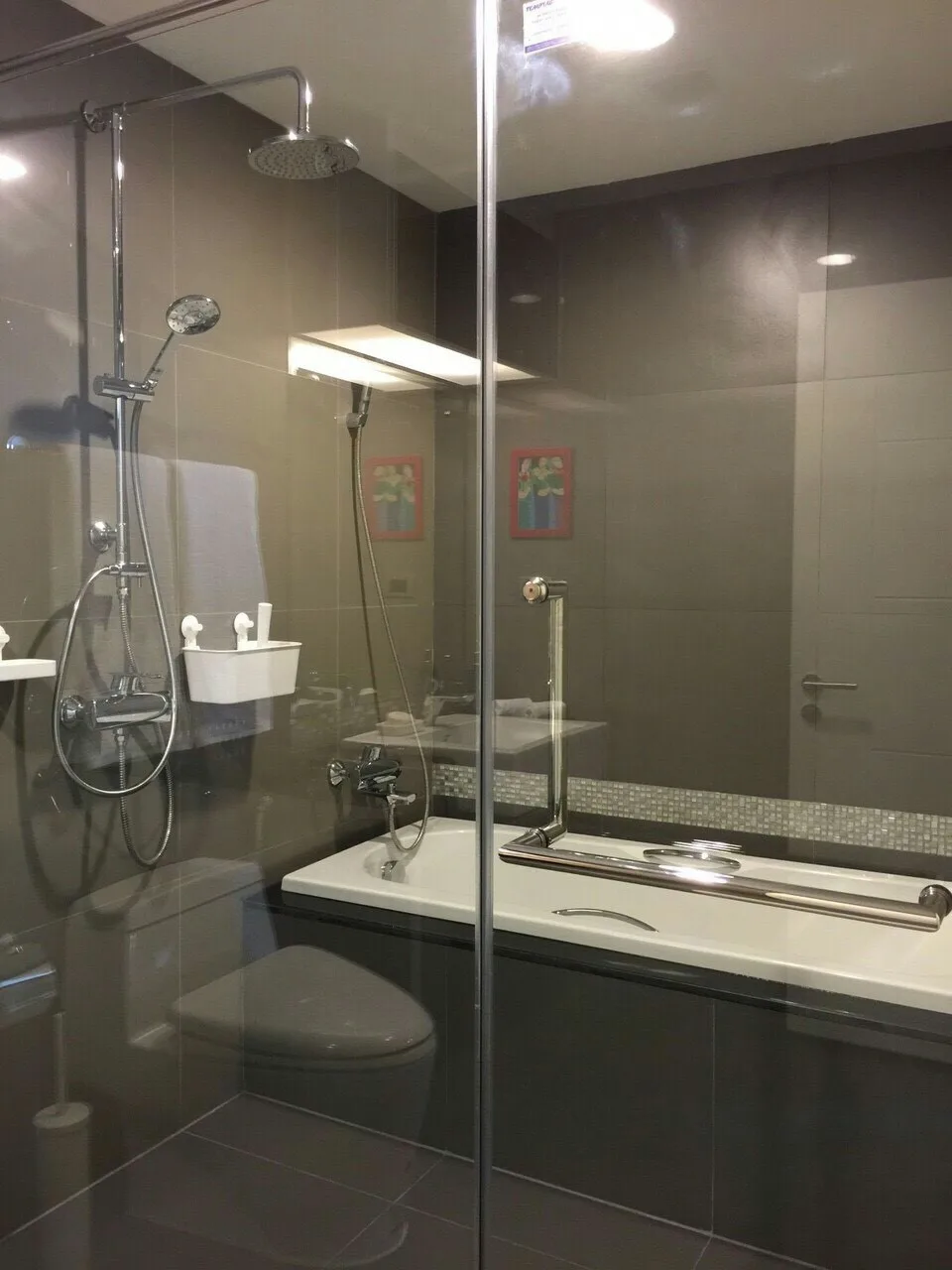 Property photos for The Crest Sukhumvit 34