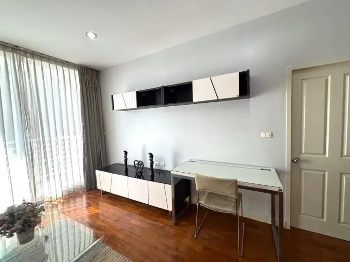 Property photos for Siri Residence