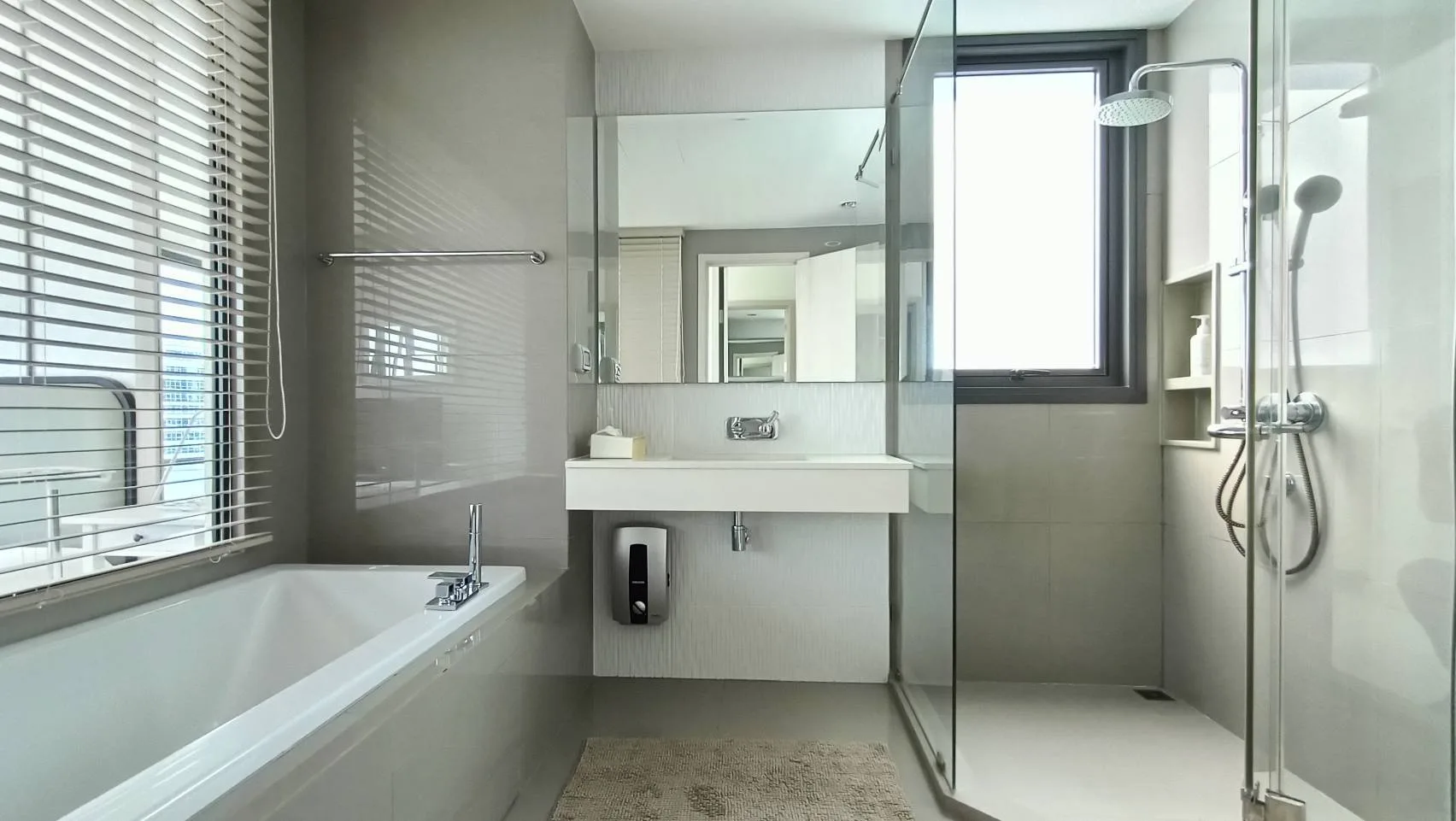 Property photos for Rhythm Sukhumvit 42