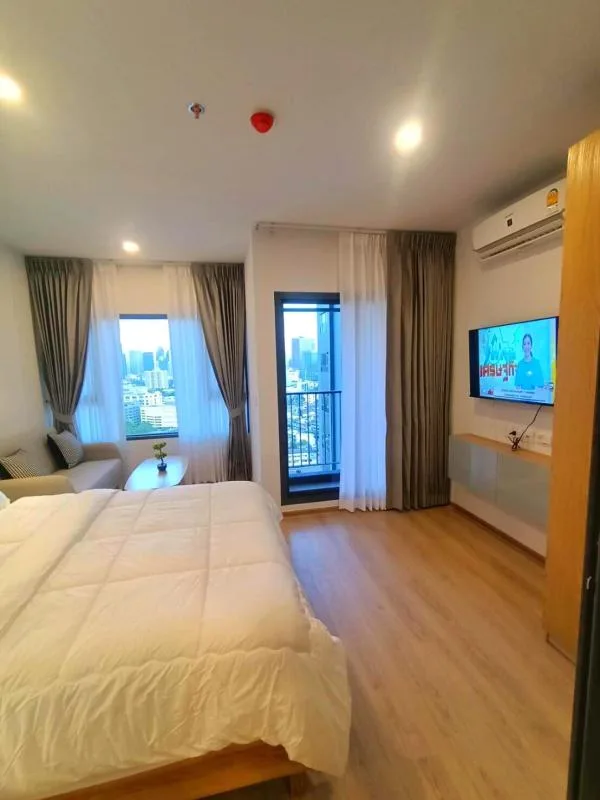 Property photos for Life Rama 4 - Asoke