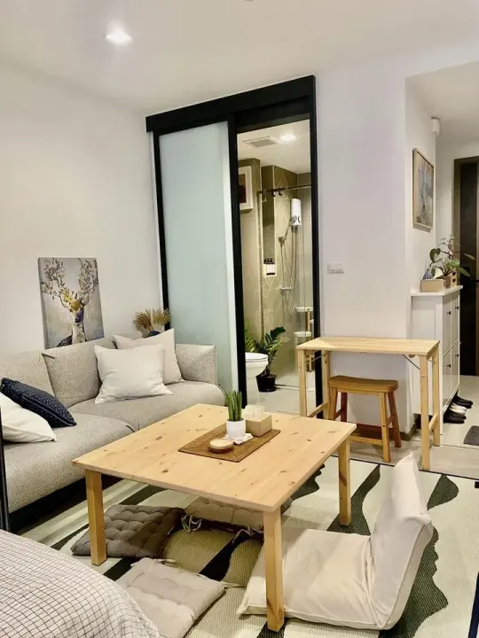 Property photos for THE LINE Phahonyothin Park