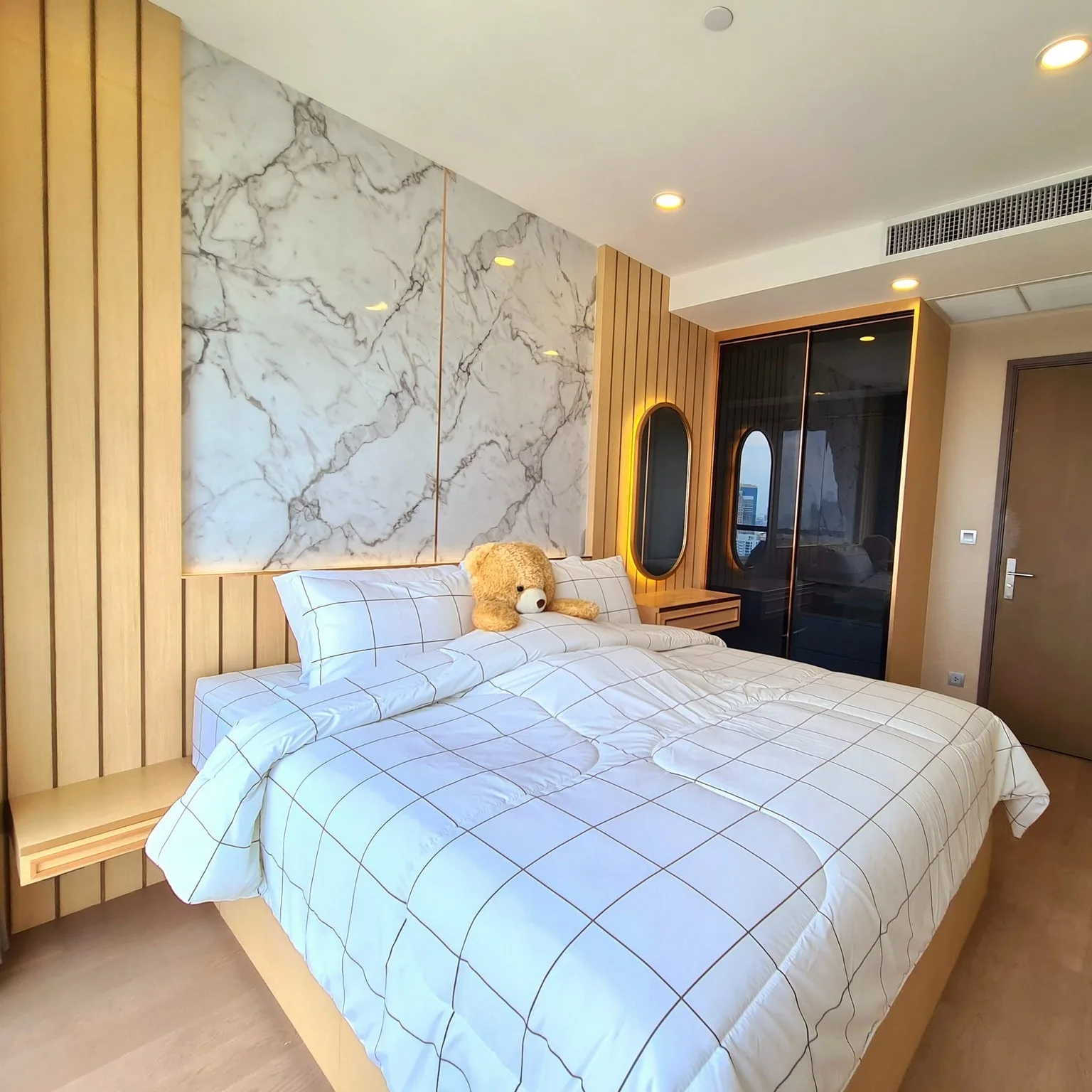 Property photos for Ashton Chula - Silom