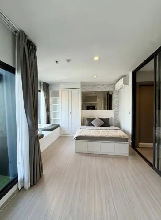 Property photos for LIFE Asoke - Rama 9