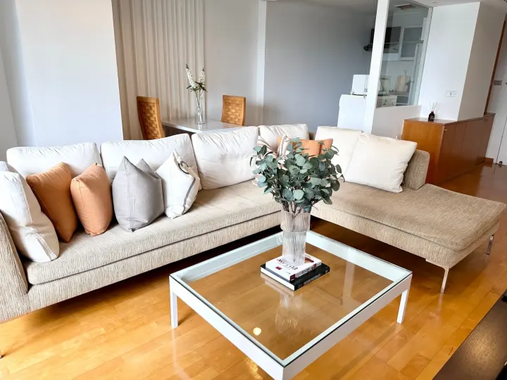 Property photos for The Royal Place 2