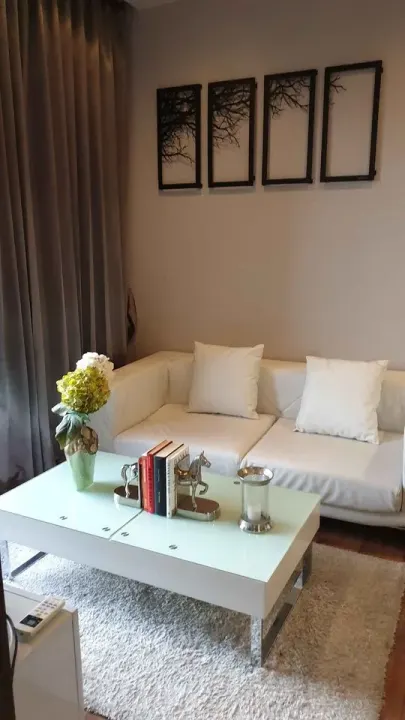 Property photos for Ivy Ampio