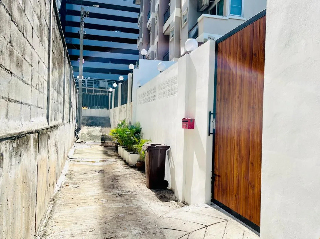 Property photos for Townhome Surasak