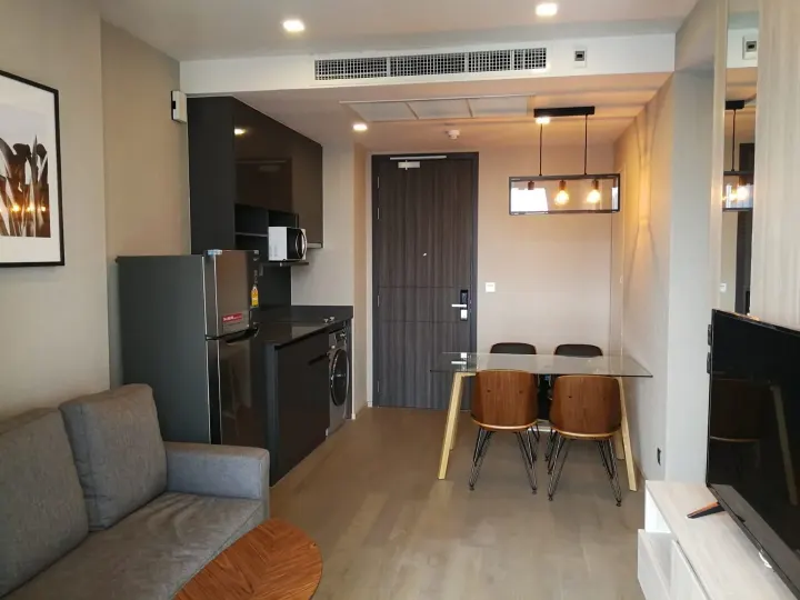Property photos for Ashton Asoke
