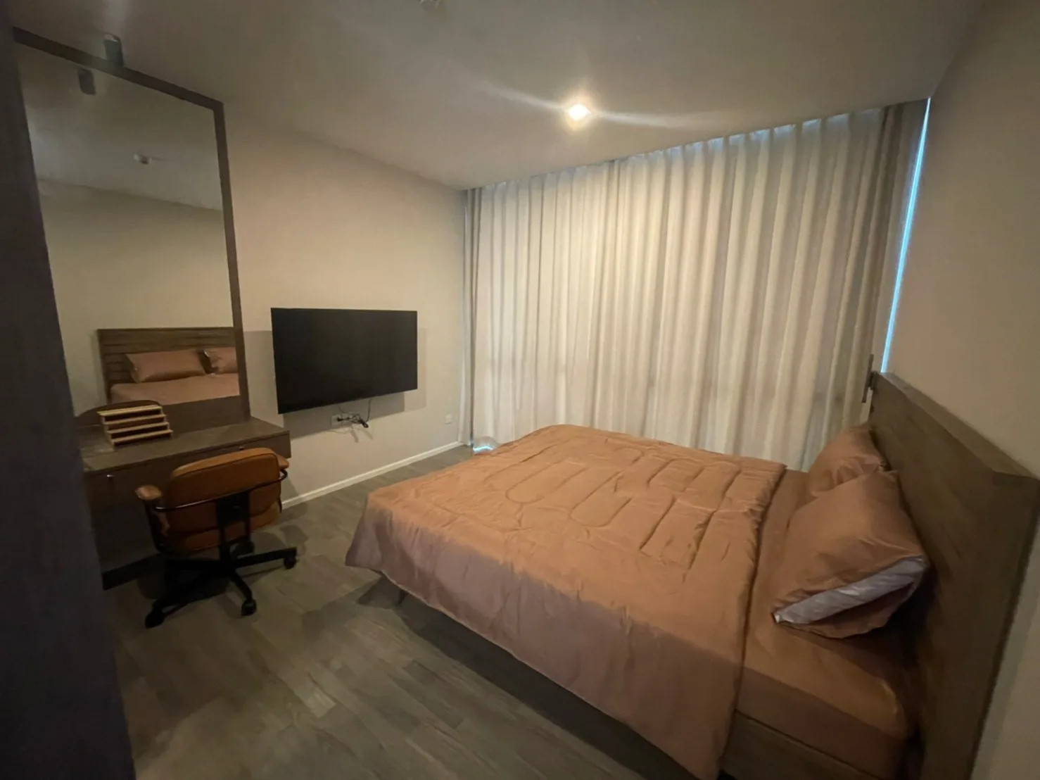 Property photos for The Room Sukhumvit 69