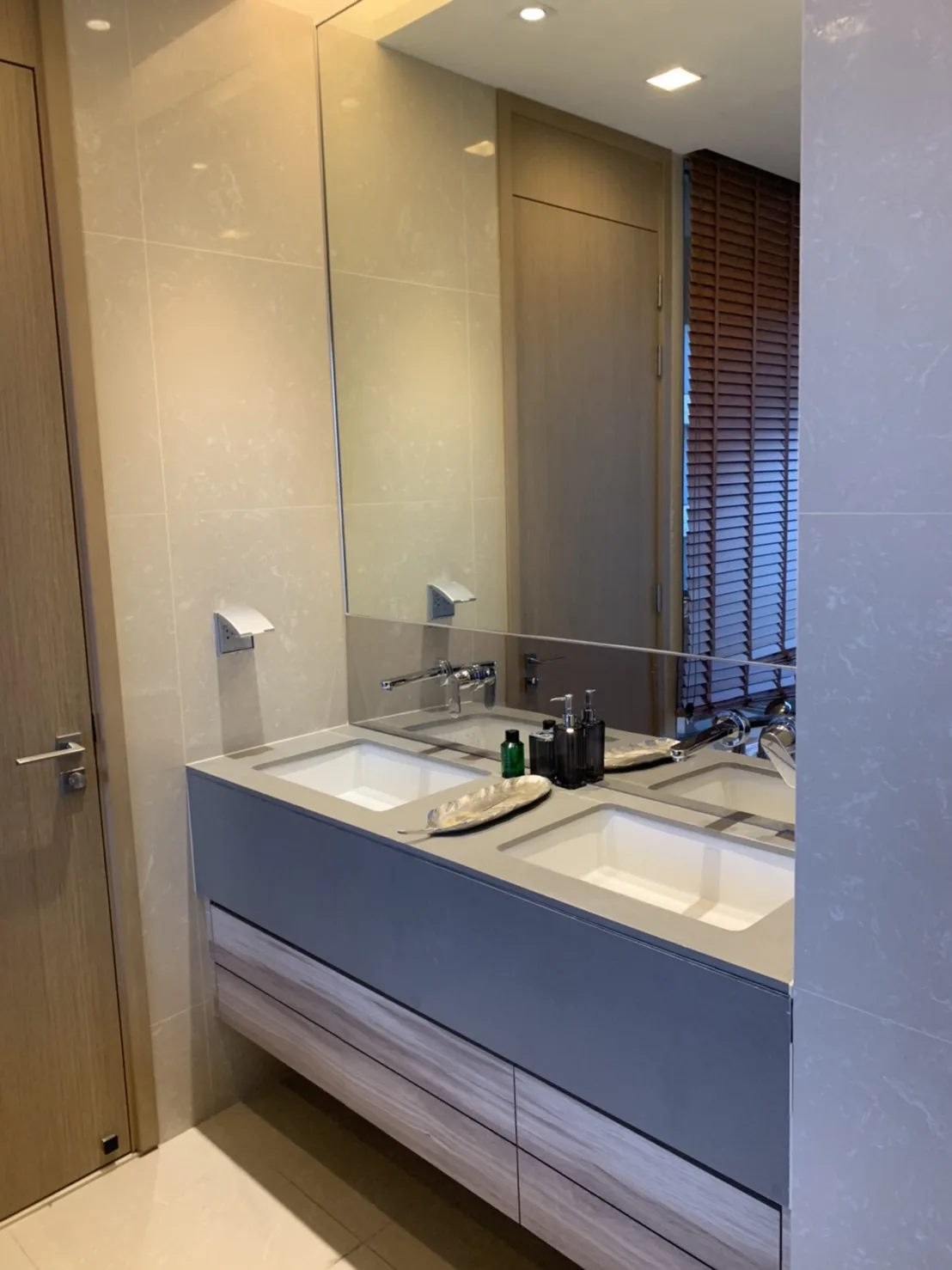 Property photos for The Esse Asoke