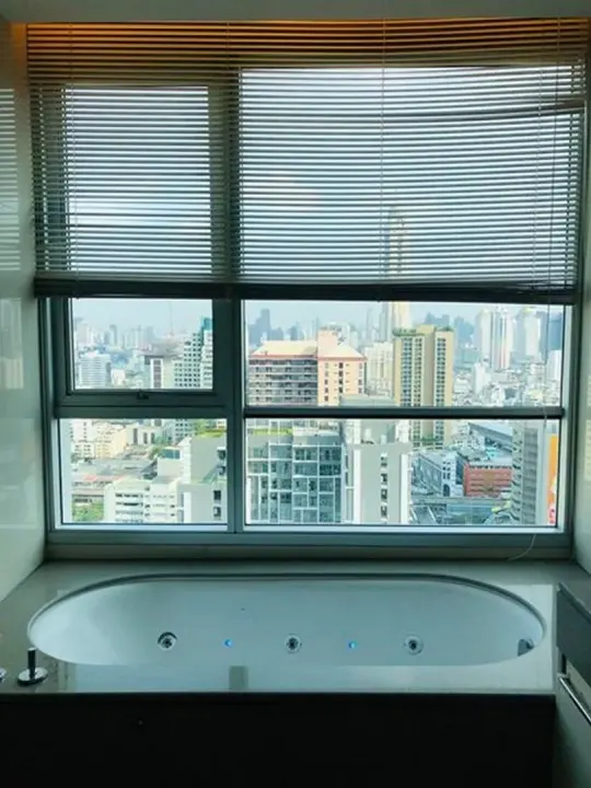Property photos for The Address Phayathai