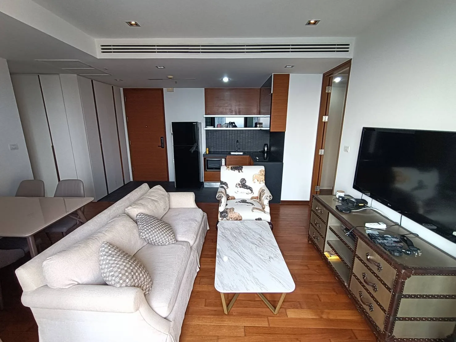 Property photos for Ashton Morph 38
