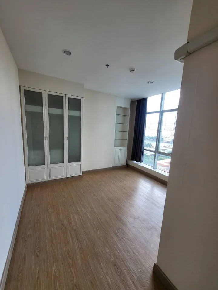 Property photos for Baan Sathorn Chaopraya