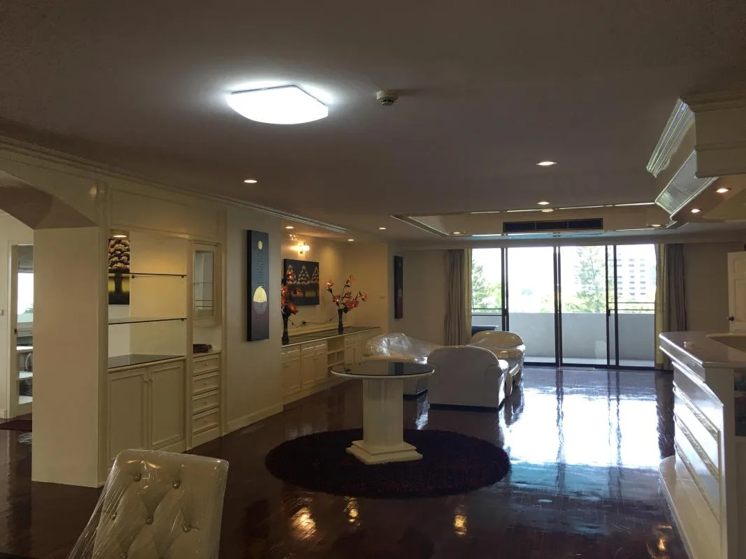 Property photos for Oriental Towers
