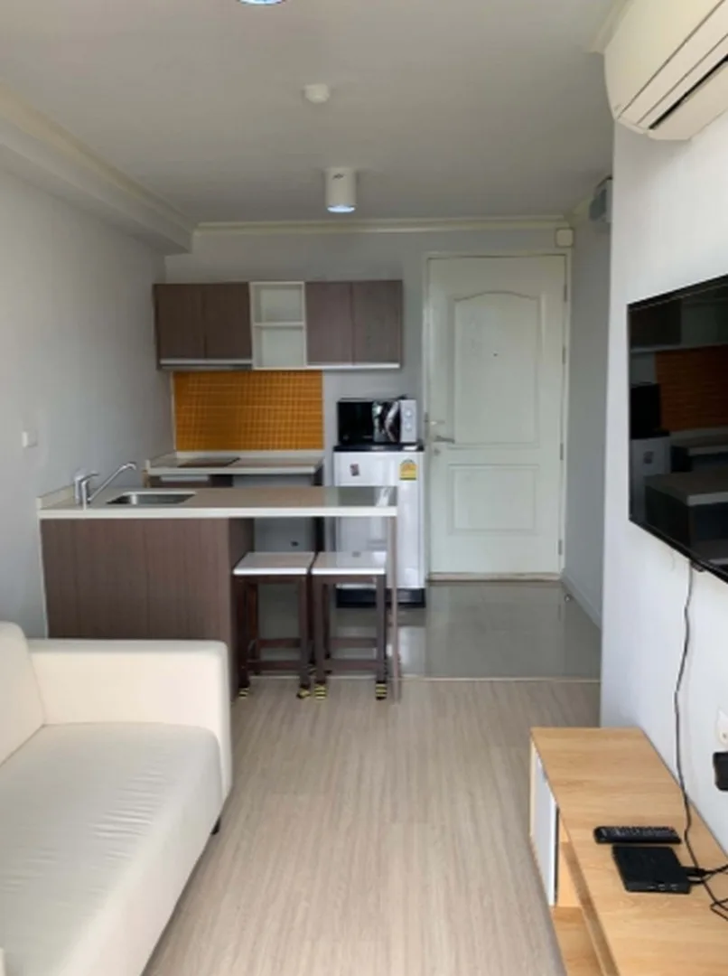 Property photos for Chateau In Town Phaholyothin 14