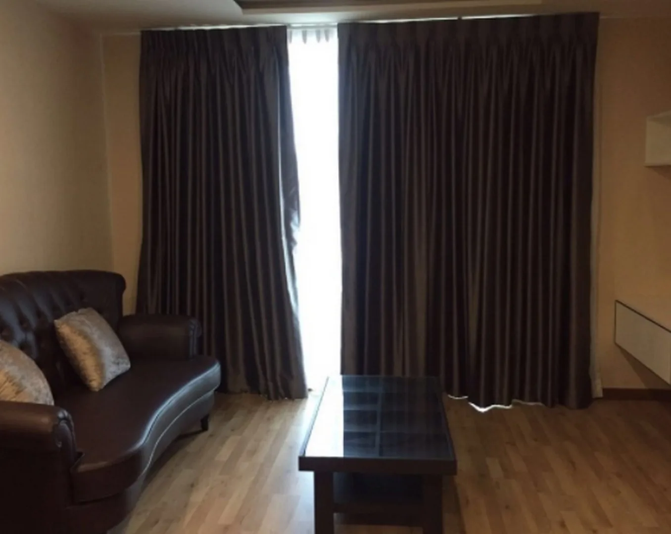 Property photos for D'Rouvre Condominium