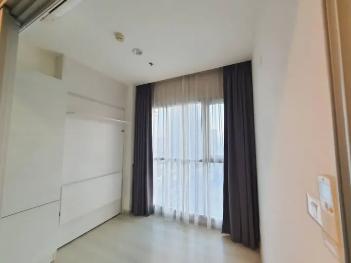 Property photos for Life Ratchadapisek