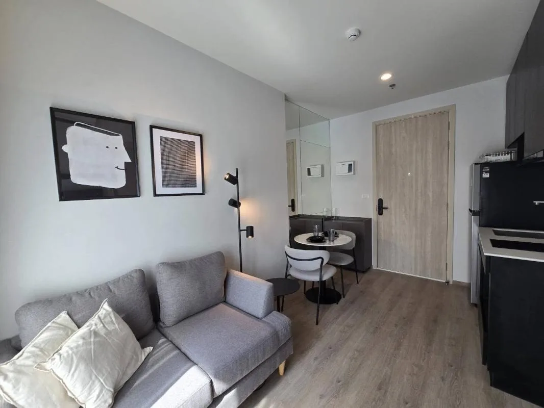 Property photos for Nue District R9