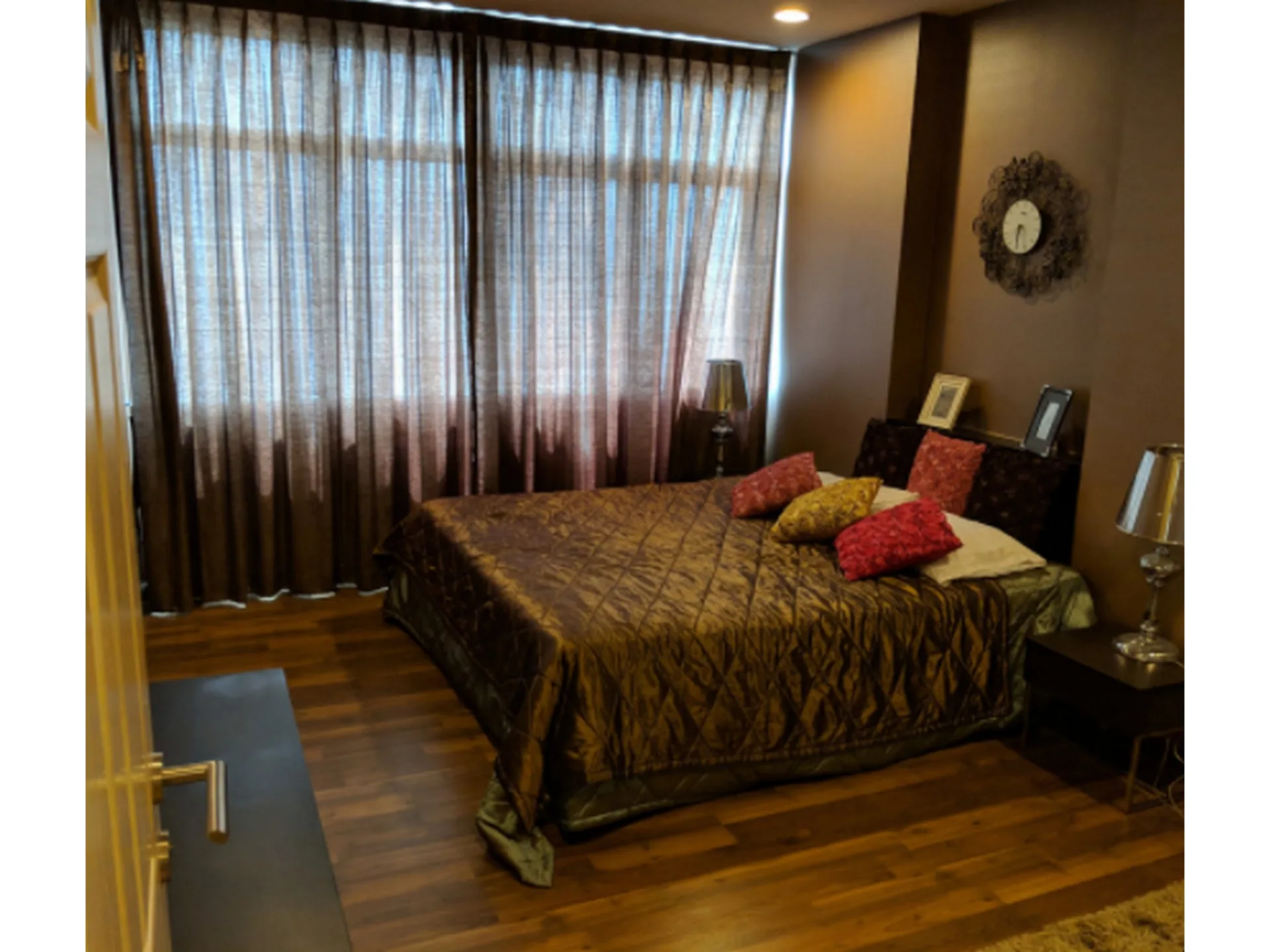 Property photos for Chewathai Ratchaprarop
