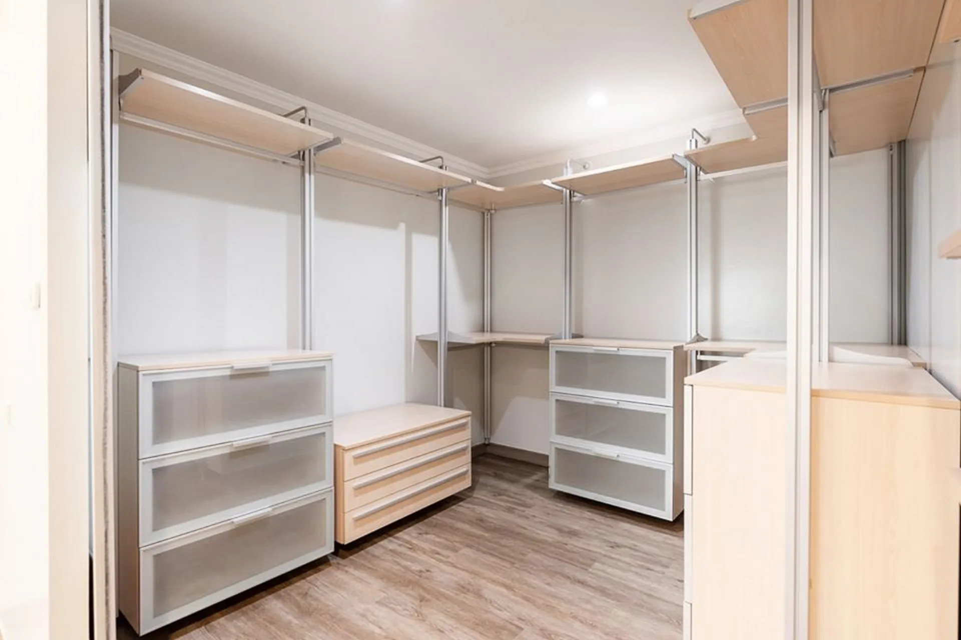 Property photos for Fifty Fifth Tower
