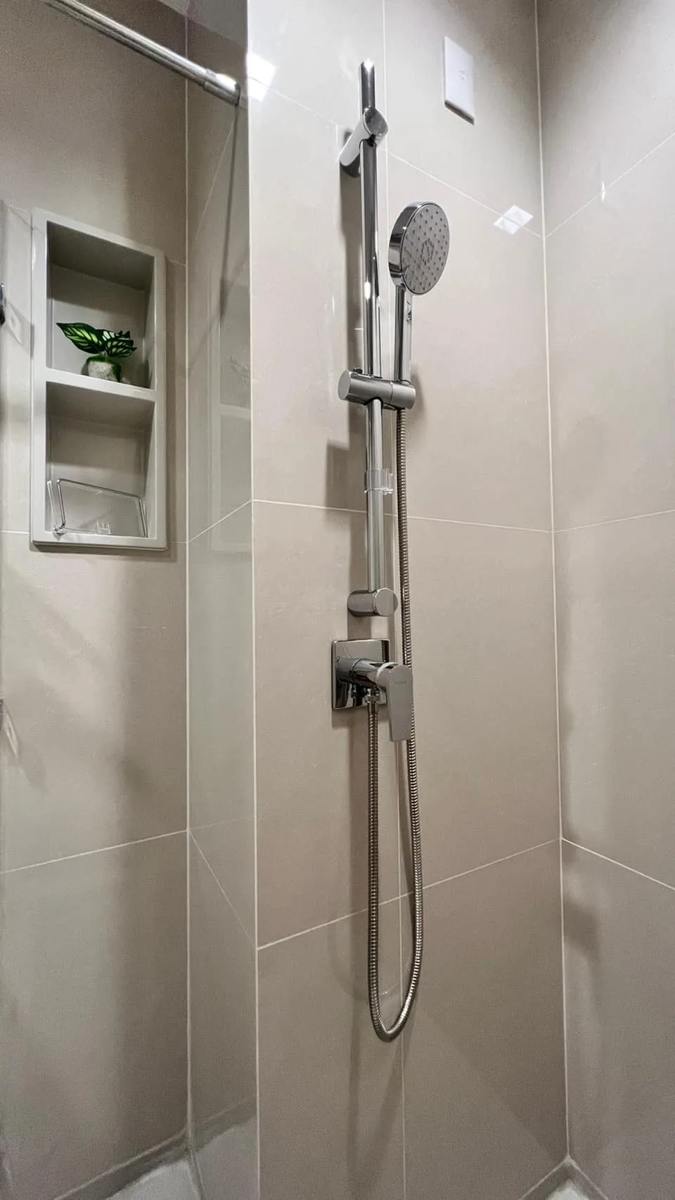 Property photos for Life Sathorn Sierra