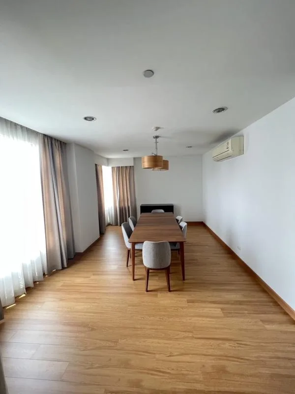 Property photos for Capital Residence