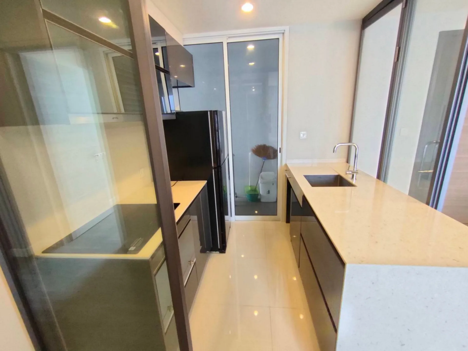Property photos for The room Sathorn - TanonPun