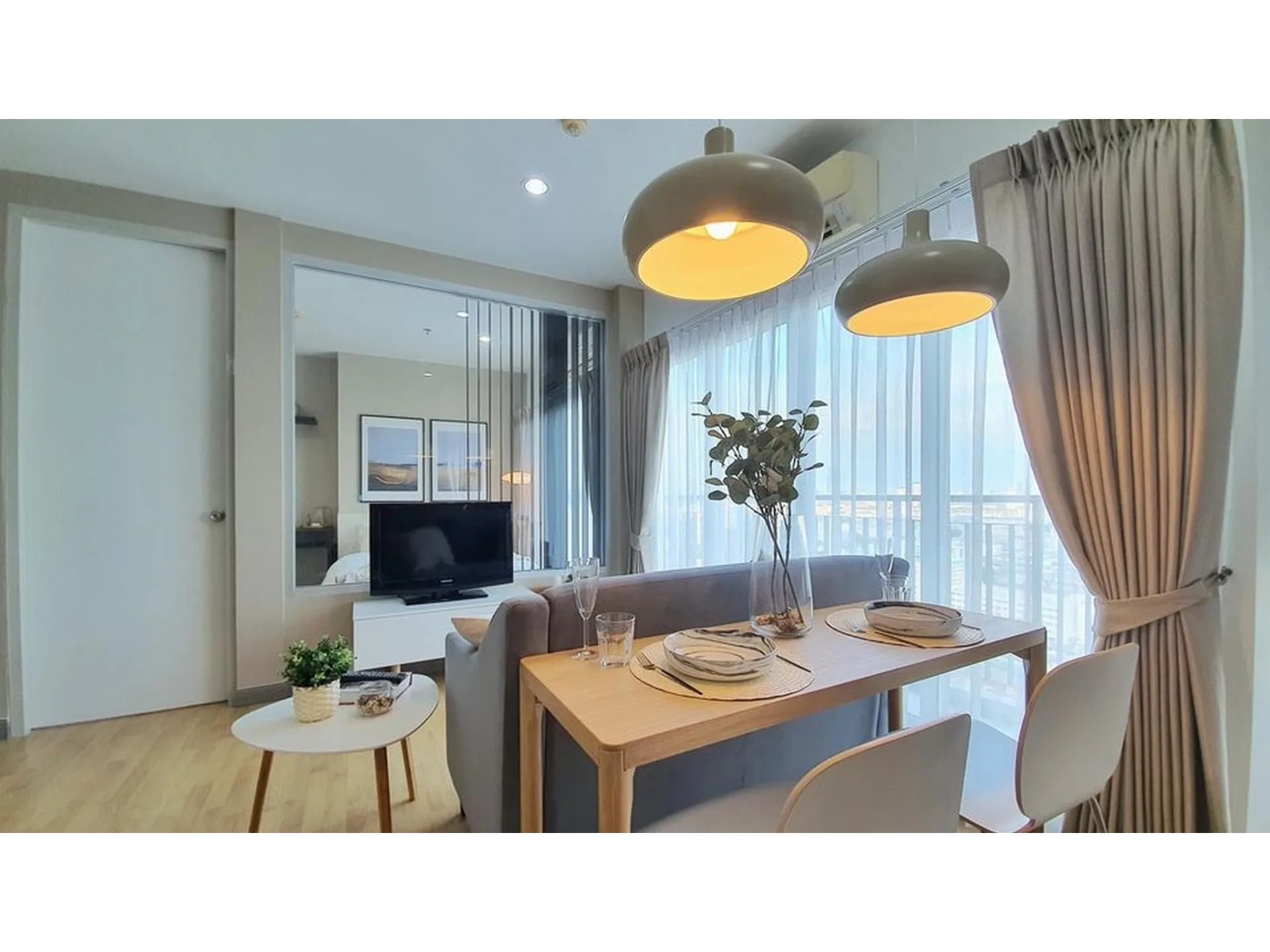 Property photos for The Parkland Taksin - Thapra