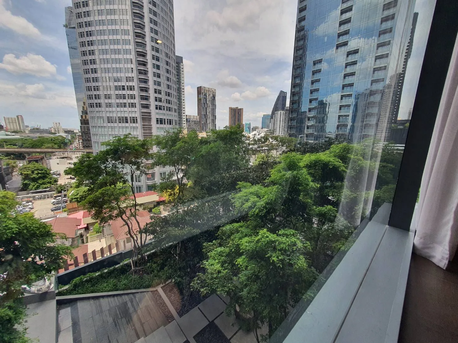 Property photos for Laviq Sukhumvit 57