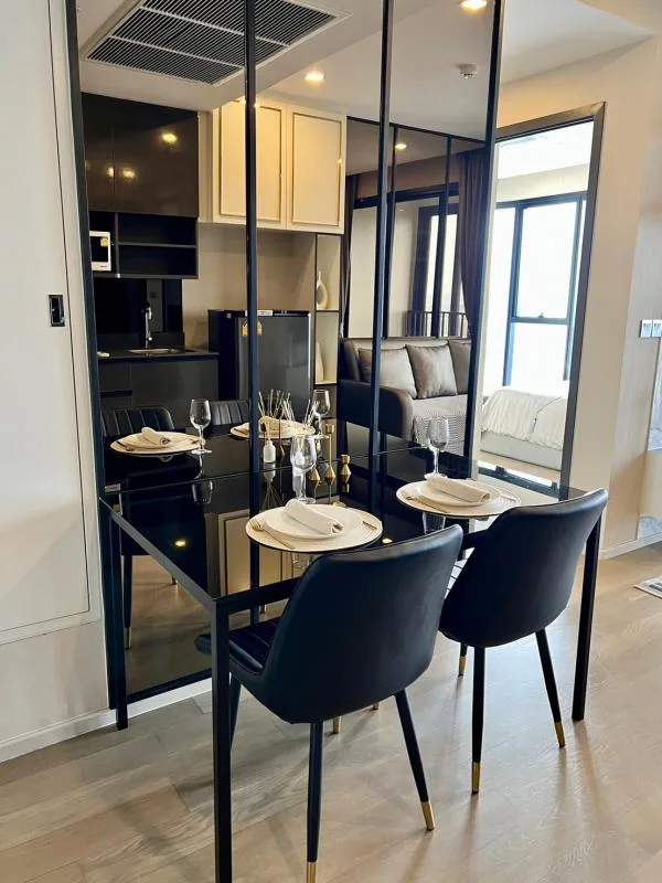 Property photos for Ashton Asoke