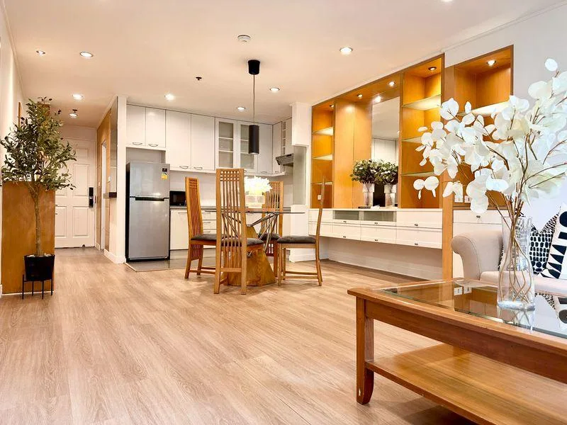 Property photos for The Royal Place 1