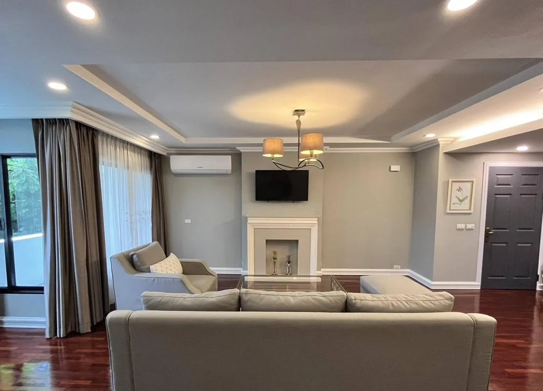 Property photos for Yen Akard Garden