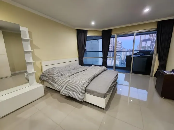 Property photos for Sukhumvit Suite