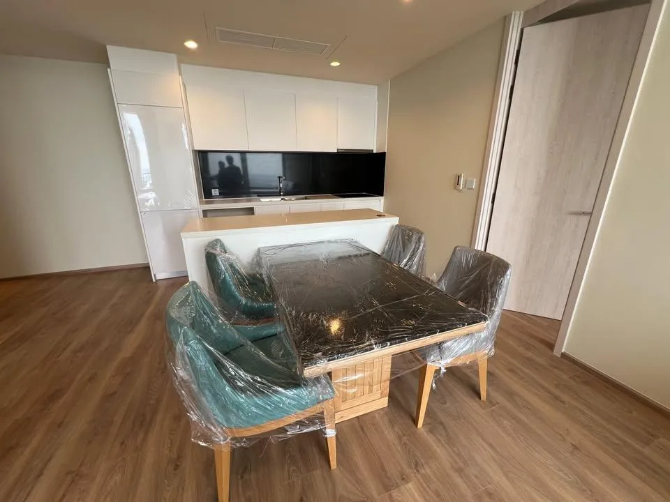 Property photos for Noble Form Thonglor