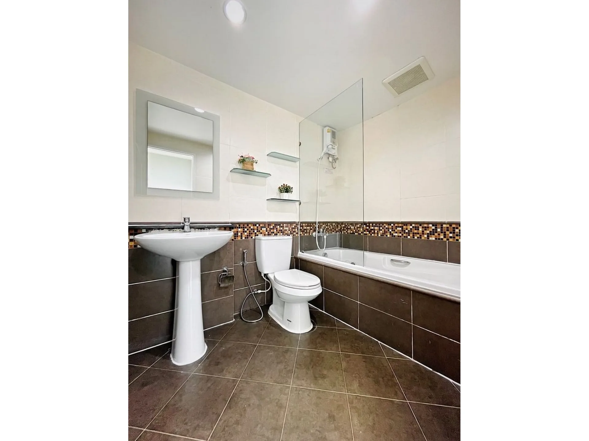 Property photos for The Waterford Sukhumvit 50 Onnut