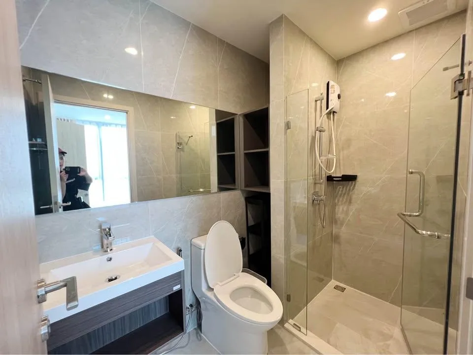 Property photos for Nue District R9